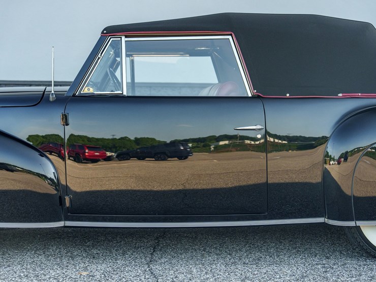 #112-•-offered-at-no-reserve-|-1940-lincoln-zephyr-continental-convertible-image-18