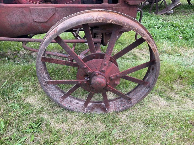mccormick-deering-wk-40-image-19