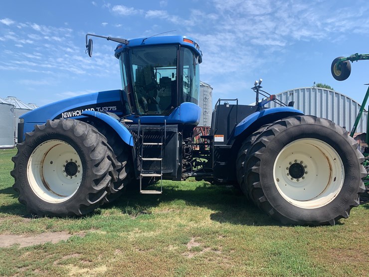 2004-new-holland-tj375-image-13