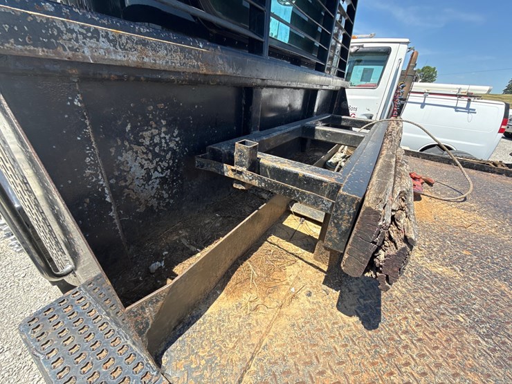 1999-peterbilt-385-image-20
