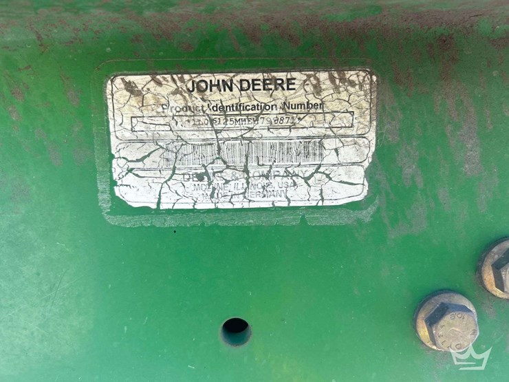 2014-john-deere-6125m-image-5