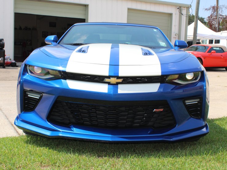 #147-•-offered-at-no-reserve-|-2017-camaro-ss-convertible-image-7