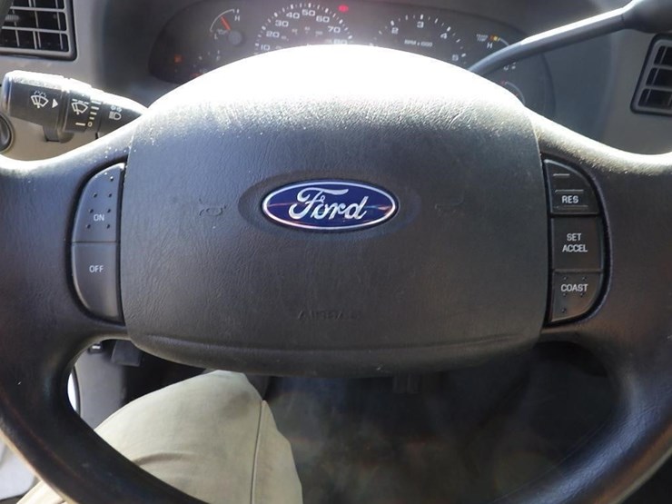 2003-ford-f250-image-26