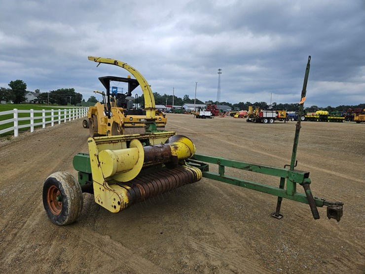 john-deere-3800-image-7