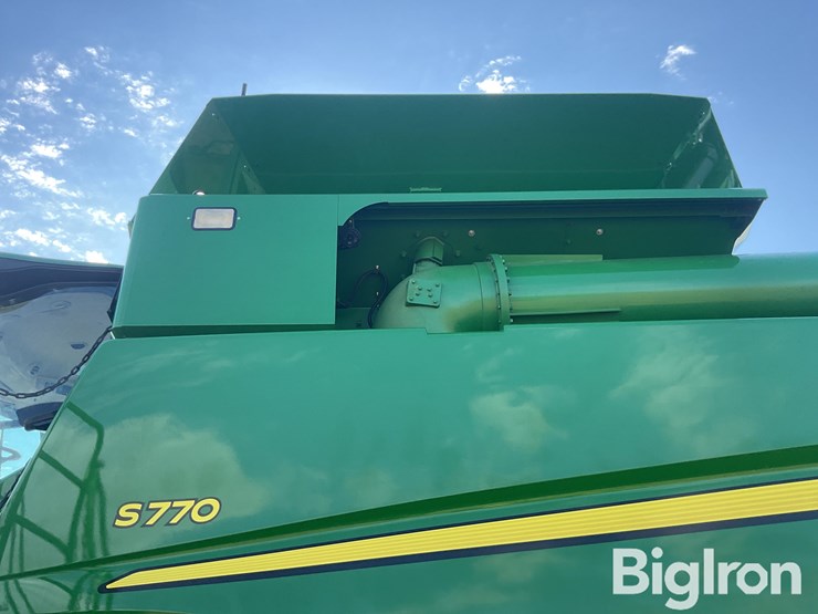2018-john-deere-s770-image-14