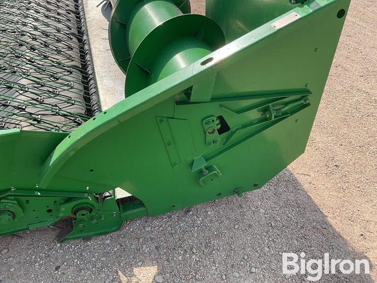 john-deere-8820-image-9