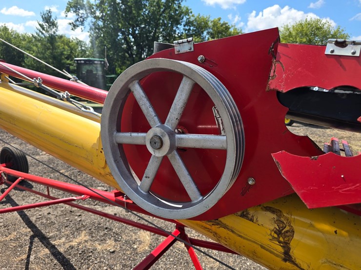 #685-•-2021-westfield-wrx-10-61-auger-image-12