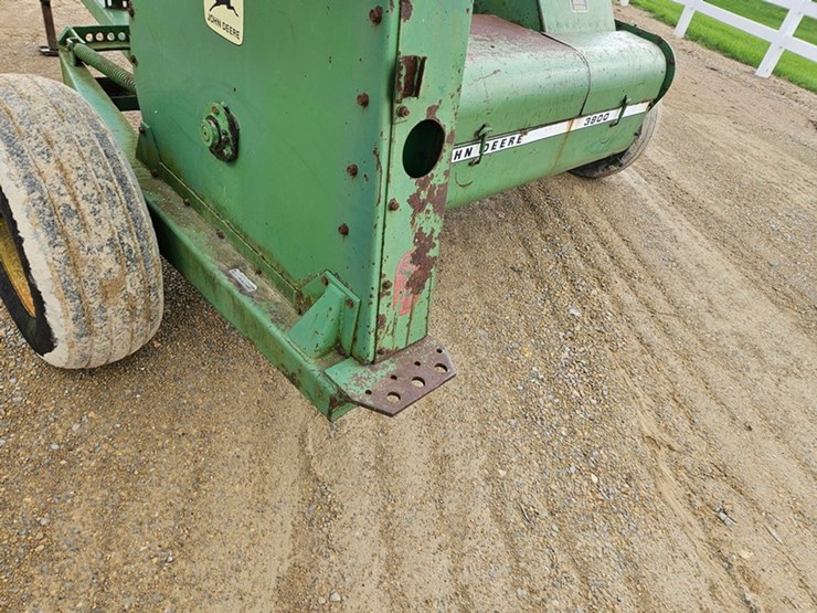 john-deere-3800-image-24