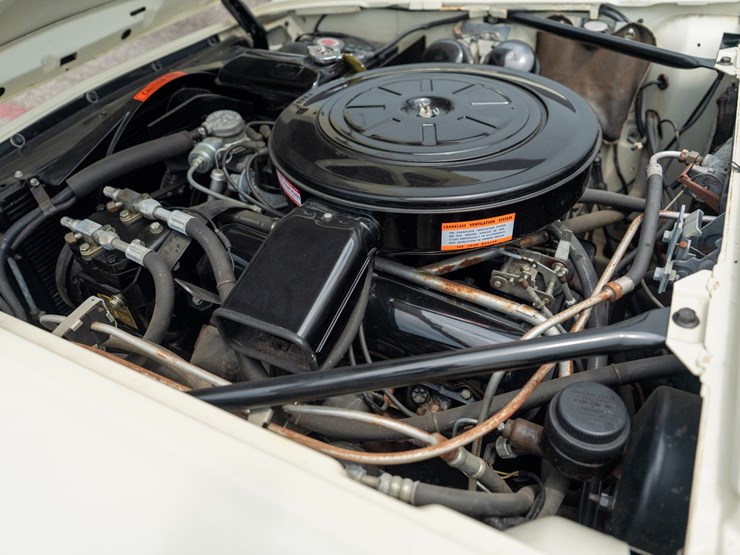 #111-•-1962-lincoln-continental-sedan-image-42