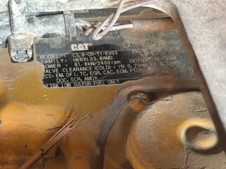 2018-caterpillar-299d2-xhp-image-17