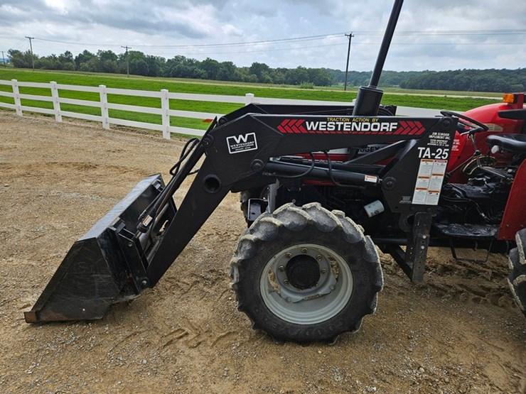 massey-ferguson-263-image-15