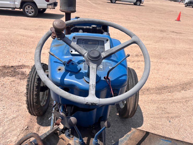 ford-tractor-image-6