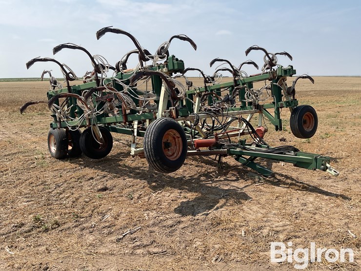 flex-king-anhydrous-ammonia-applicator-image-3