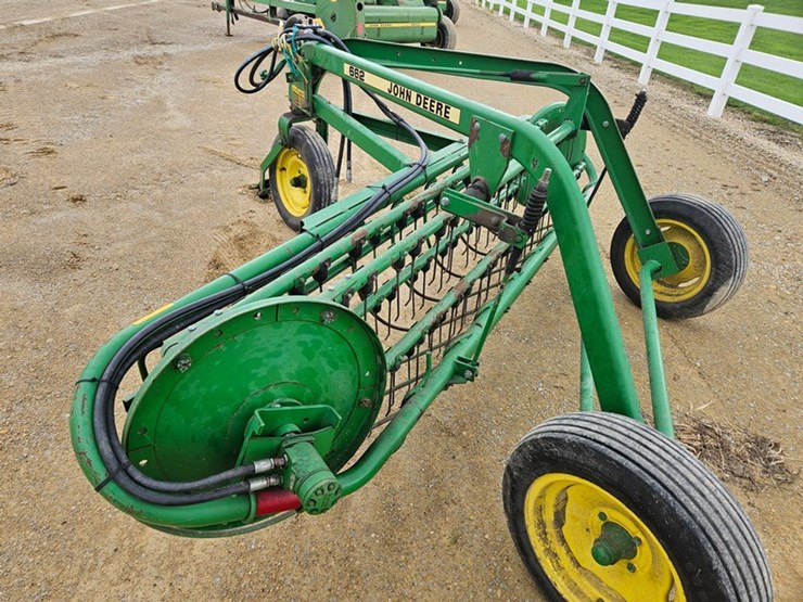 john-deere-662-image-17