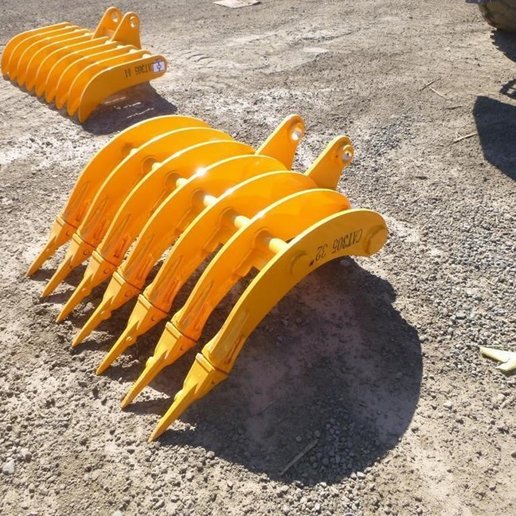 CATERPILLAR 305