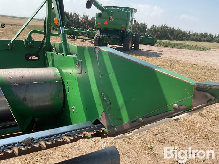 john-deere-630r-image-10