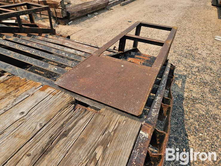 1998-temco-t/a-gooseneck-flatbed-trailer-image-15