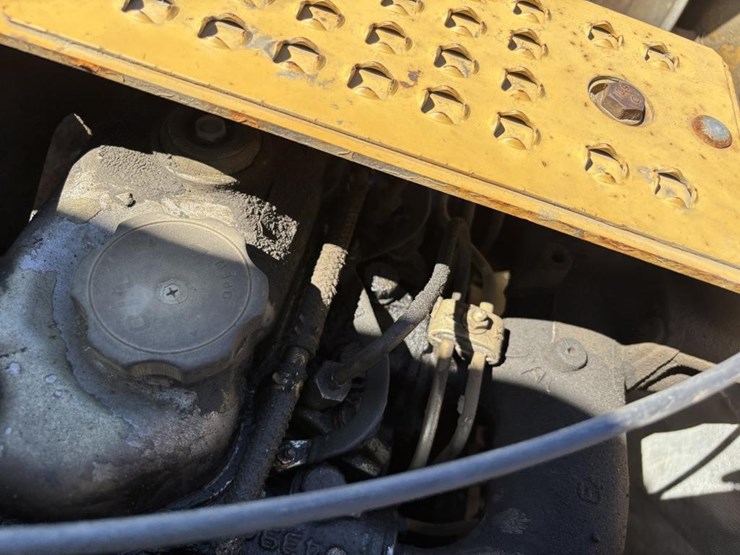 caterpillar-313b-image-53