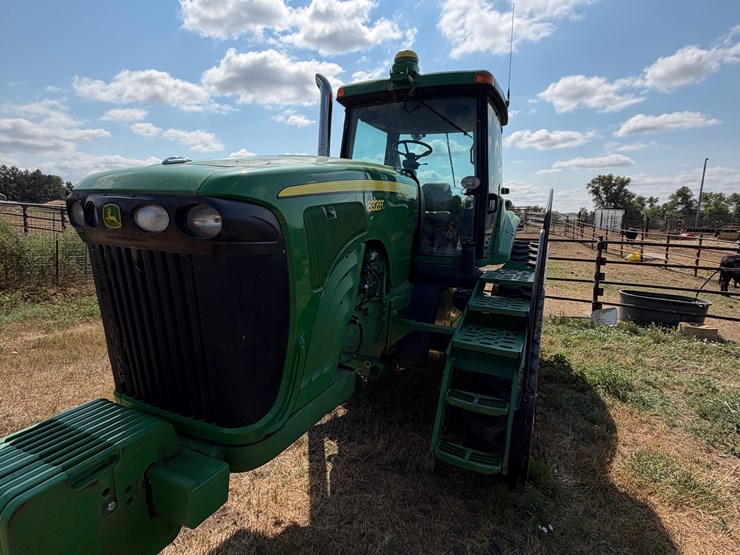john-deere-8320t-image-14