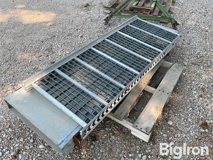aluminum-trailer-ramp-image-7