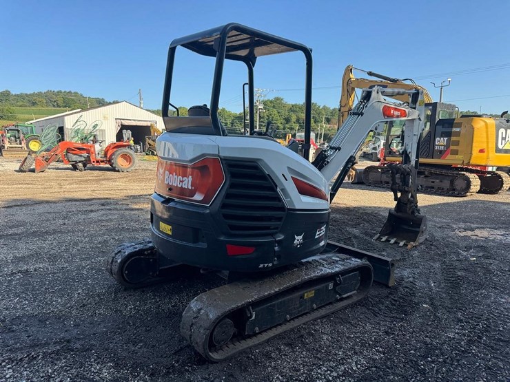 2023-bobcat-e35i-image-6