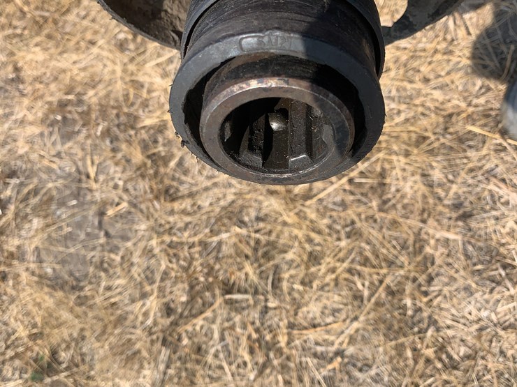 hesston-5156-image-34