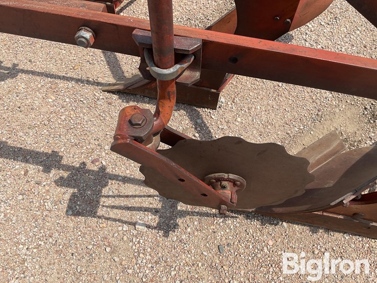 ford-10-3-bottom-plow-image-15