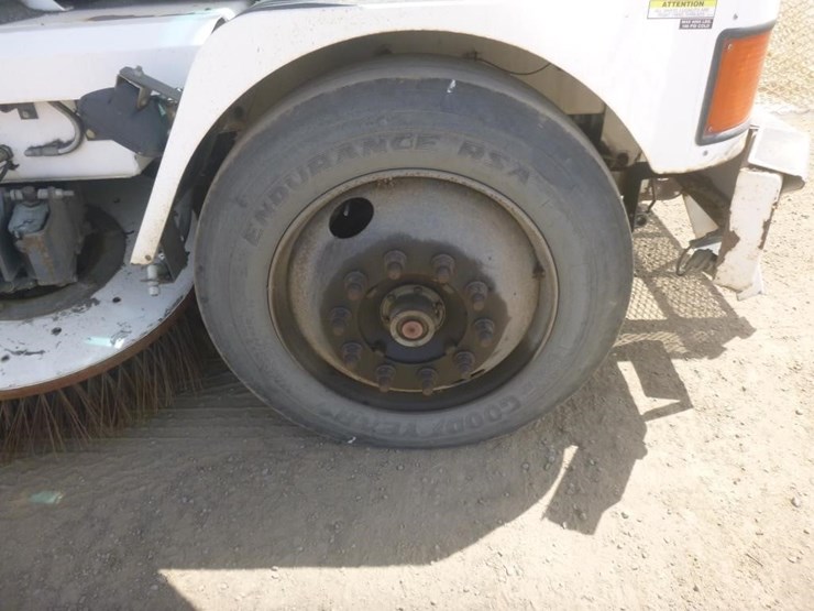 2013-global-m4-sweeper-image-19