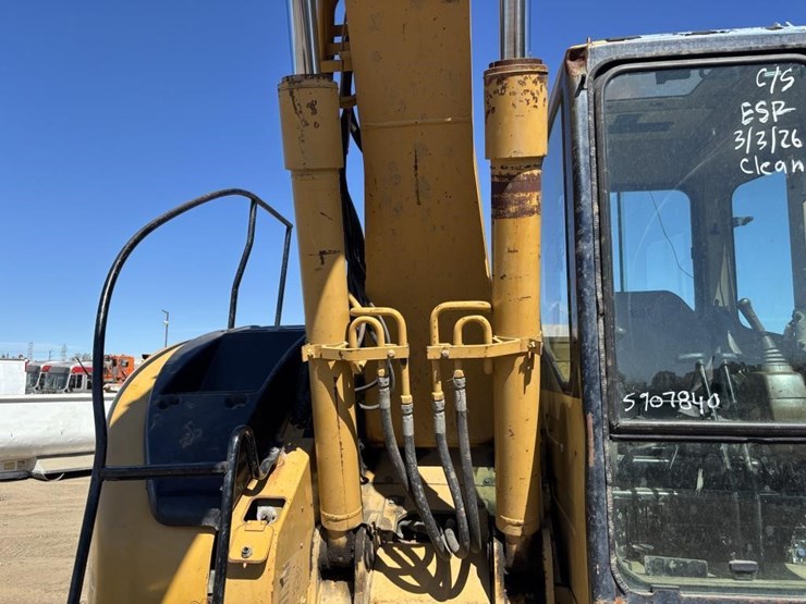 caterpillar-313b-image-18