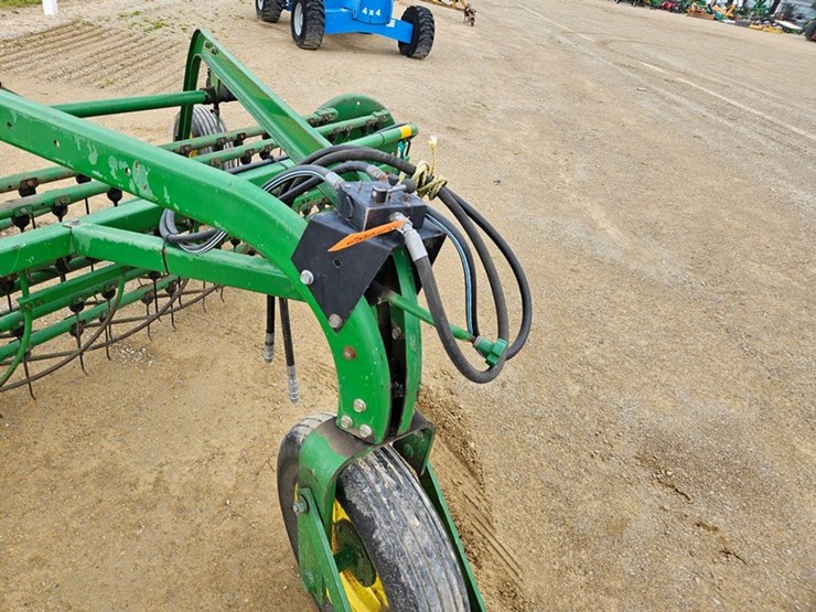 john-deere-662-image-10