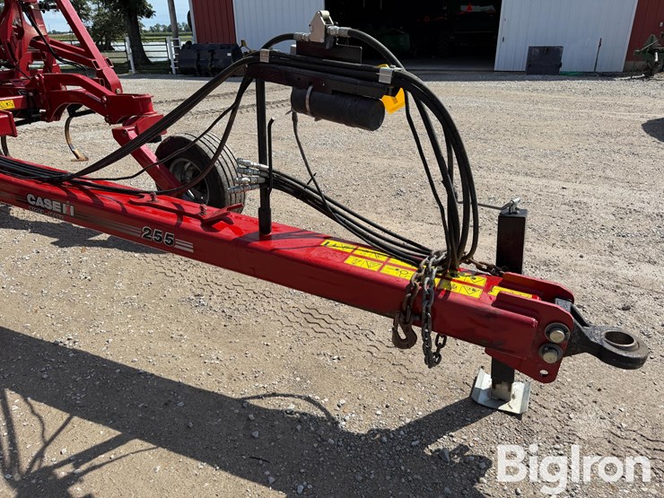 2018-case-ih-255-image-14