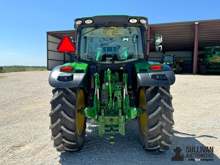 2021-john-deere-6110r-image-6