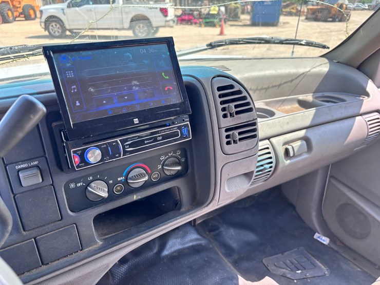 1996-gmc-sierra-2500-image-8