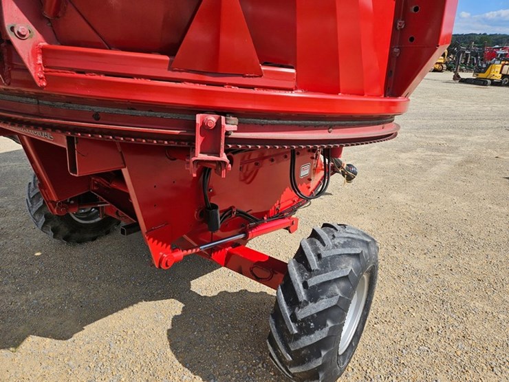 case-ih-8610-image-19