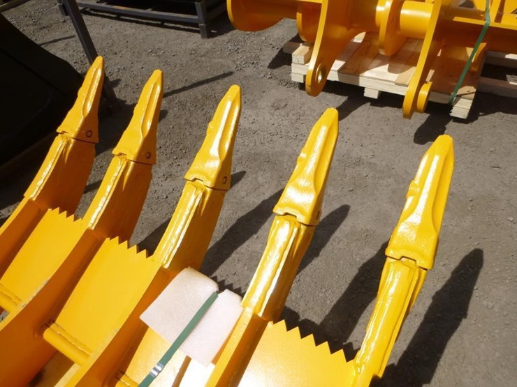 caterpillar-320-image-6