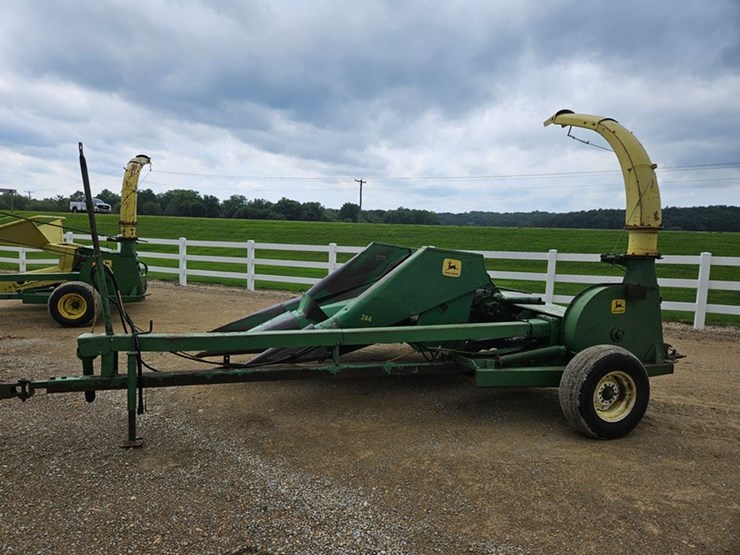 john-deere-3800-image-2