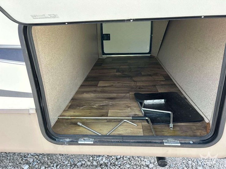 2017-forest-river-26rbws-flagstaff-super-lite-t/a-travel-trailer-image-25