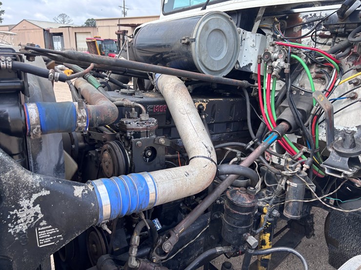 1997-cummins-m11-image-18