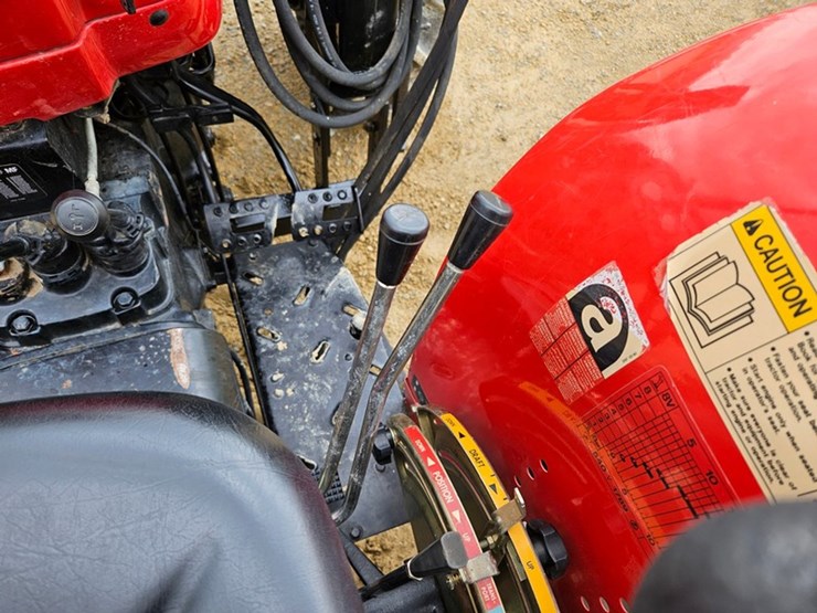 massey-ferguson-263-image-29