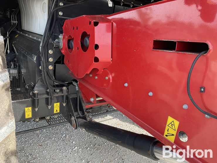2015-case-ih-8240-image-14