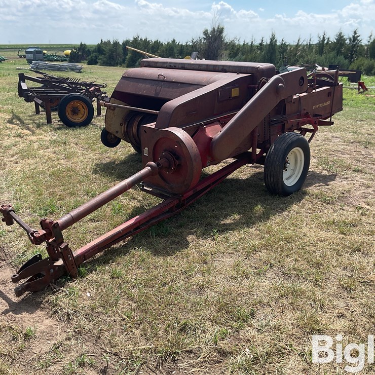 NEW HOLLAND 68