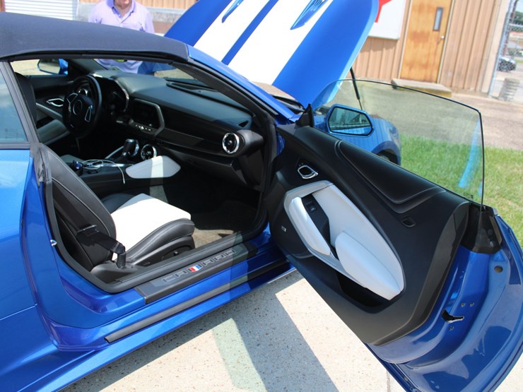 #147-•-offered-at-no-reserve-|-2017-camaro-ss-convertible-image-40
