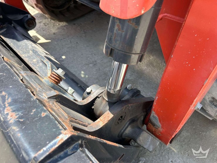 2021-kubota-svl97-2-image-24