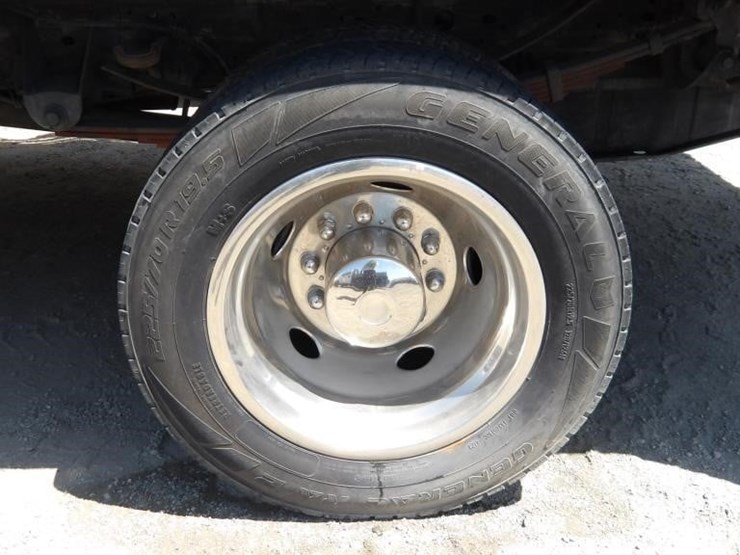 2007-ford-f550-image-5