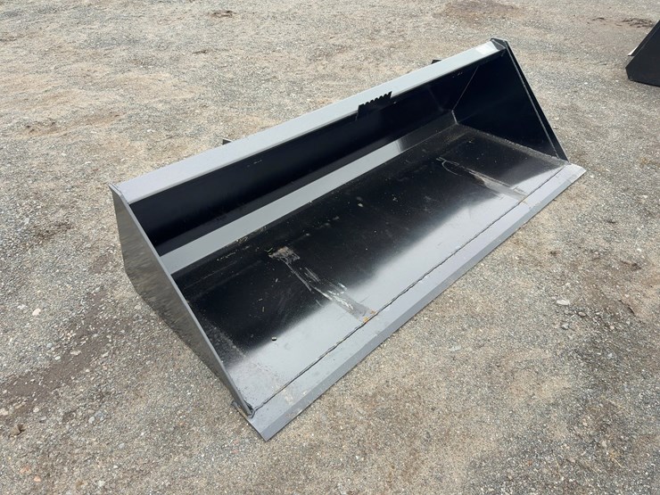 78"-gp-bucket-image-4