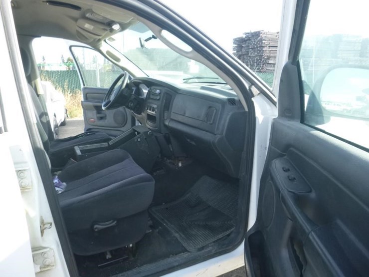 2005-dodge-ram-2500-image-6