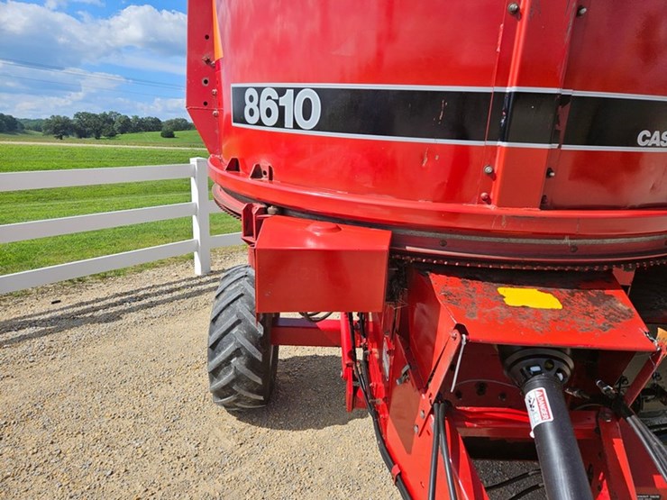 case-ih-8610-image-16