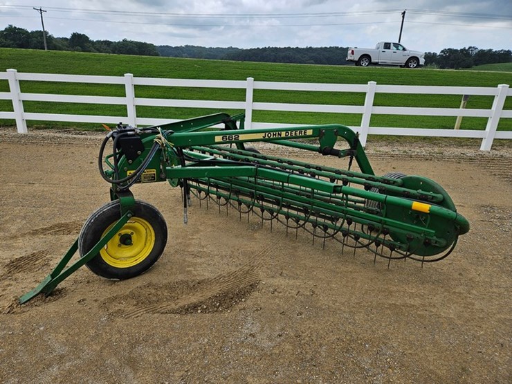 john-deere-662-image-1