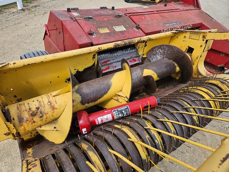 new-holland-900-image-13