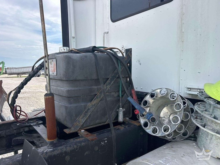1995-kenworth-t400-image-27